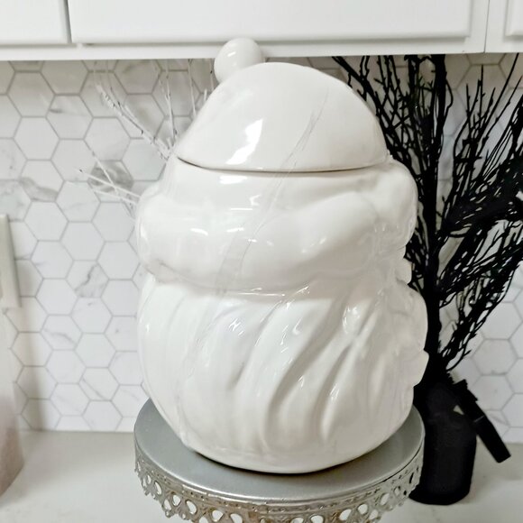 NEW! CHRISTMAS SANTA WHITE COOKIE JAR - Picture 4 of 6